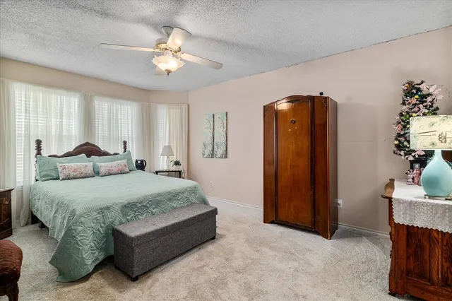 $299,900 | 713 Arapaho Drive, Tioga, TX 76271