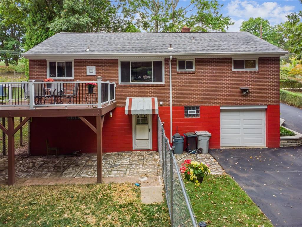 1492 Anderson Road Pittsburgh, PA 15209 - Photo 4 of 46 a front view of a house with garden