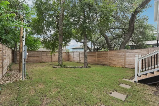 a view of a outdoor space