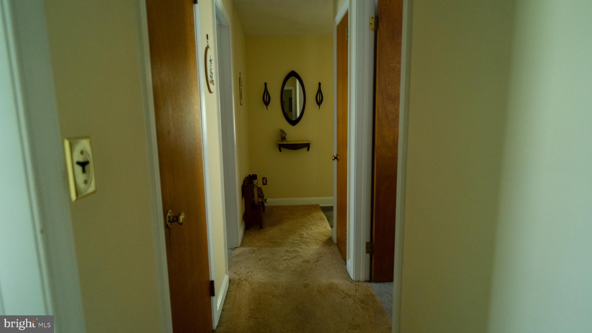 636 Halteman Road Souderton, PA 18964 - Photo 42 of 43 Hallway