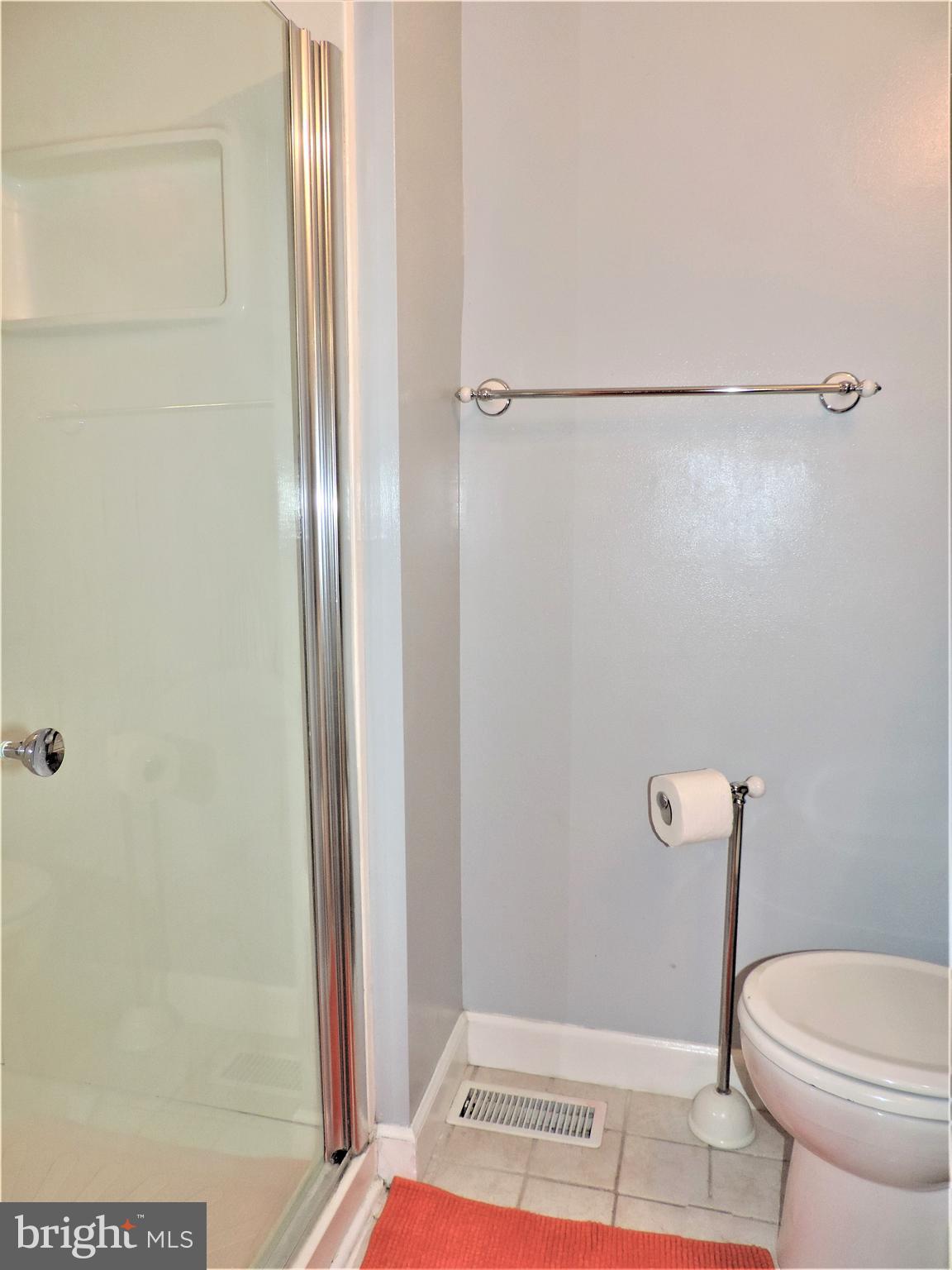 3605 Heathers Way Baltimore, MD 21234 - Photo 11 of 28 Master Bath