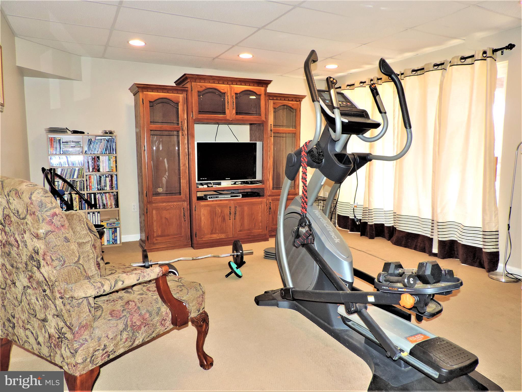 3605 Heathers Way Baltimore, MD 21234 - Photo 20 of 28 Rec Room