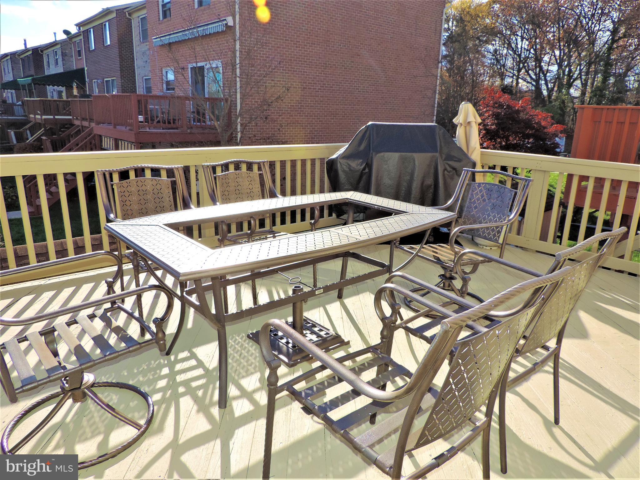 3605 Heathers Way Baltimore, MD 21234 - Photo 25 of 28 Deck