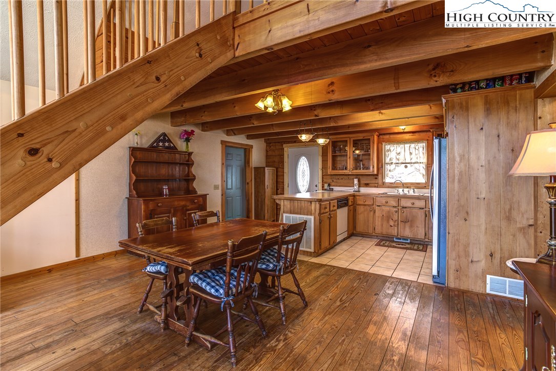 404 Little Tree Road West Jefferson, NC 28694 - Photo 13 of 40 Gallery Image 13
