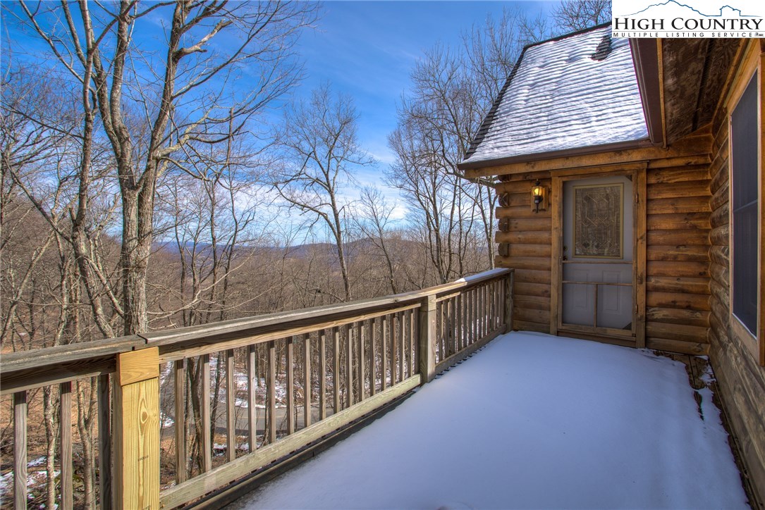 404 Little Tree Road West Jefferson, NC 28694 - Photo 2 of 40 Gallery Image 2
