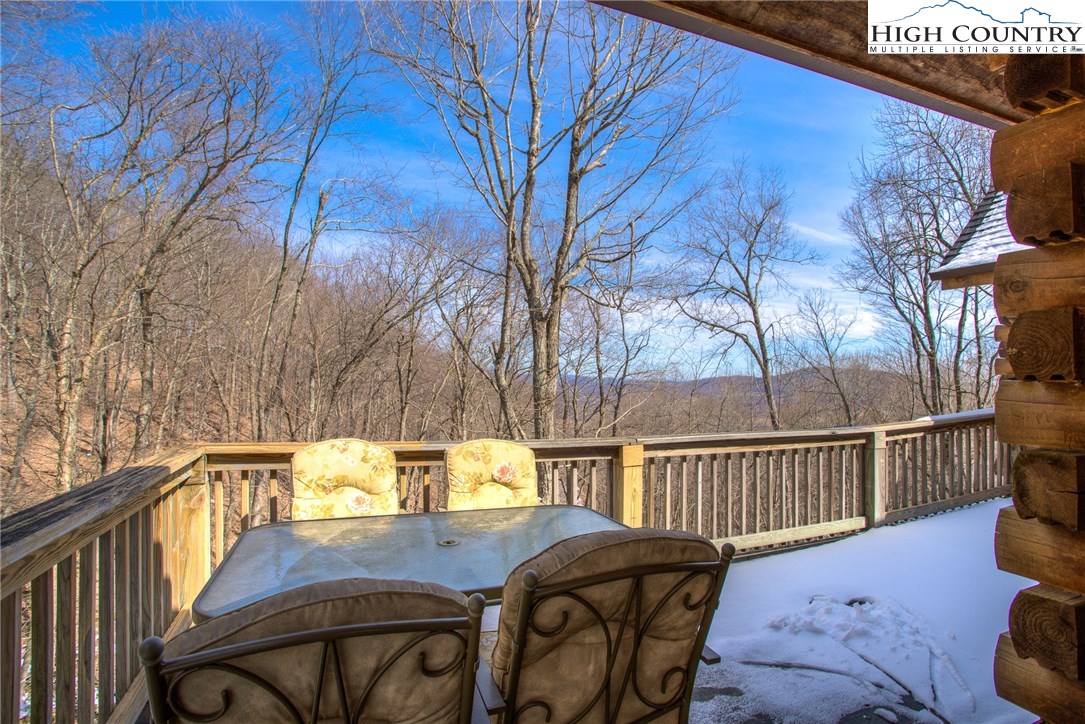 404 Little Tree Road West Jefferson, NC 28694 - Photo 3 of 40 Gallery Image 3