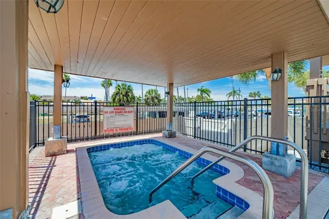 $319,900 | 10355 Paradise Boulevard, Unit 511, Treasure Island, FL 33706