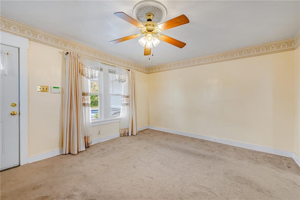 2539 Mahon Street Pittsburgh, PA 15219 - Photo 9 of 24 a view of an empty room with window