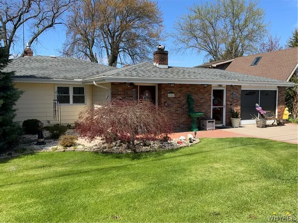 $550,000 | 8743 Lakeview Drive, Barker, NY 14012