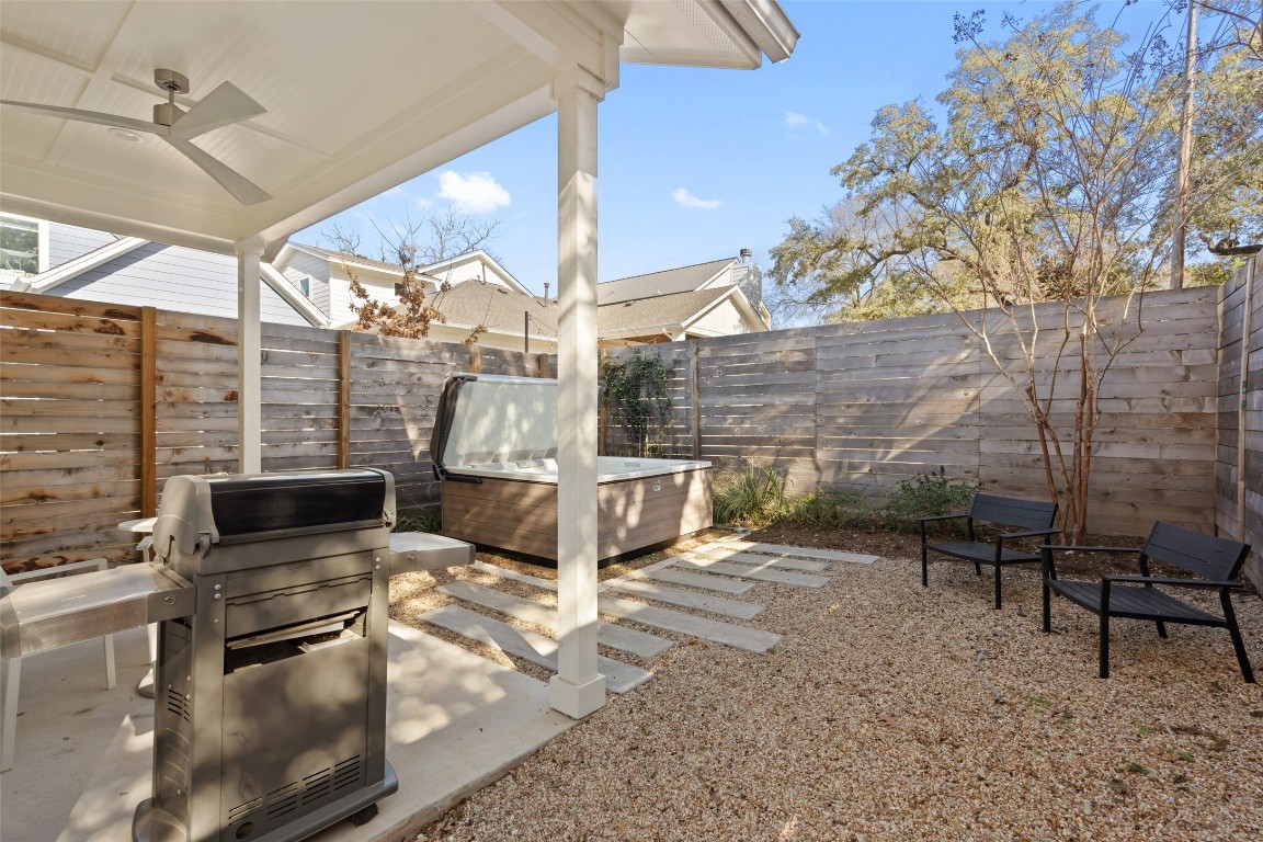 209 Ben Howell Drive, Unit B Austin, TX 78704 - Photo 38 of 39 a view of outdoor space with seating area