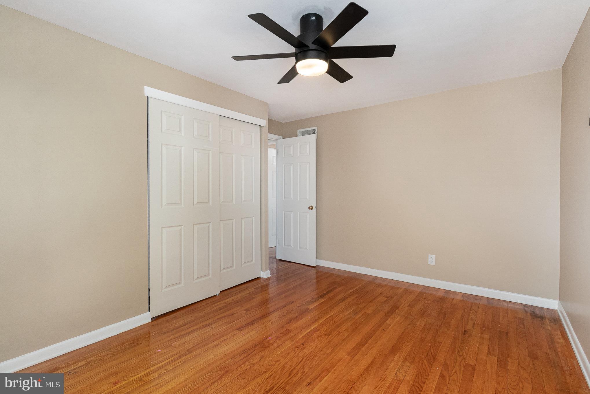 2540 Raleigh Drive York, PA 17402 - Photo 17 of 37 Bedroom