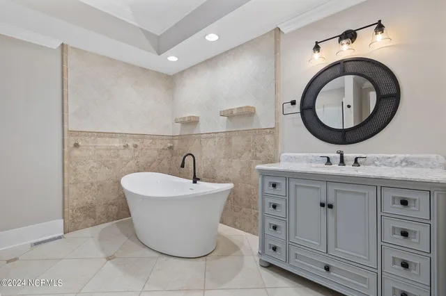 $2,999,000 | 1766 Waterway Drive Southwest, Ocean Isle Beach, NC 28469