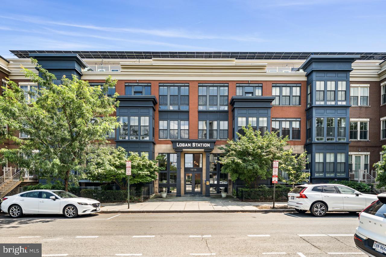 1210 R Street Northwest, Unit 213 Washington, DC 20009 - Photo 1 of 14 a buildings view