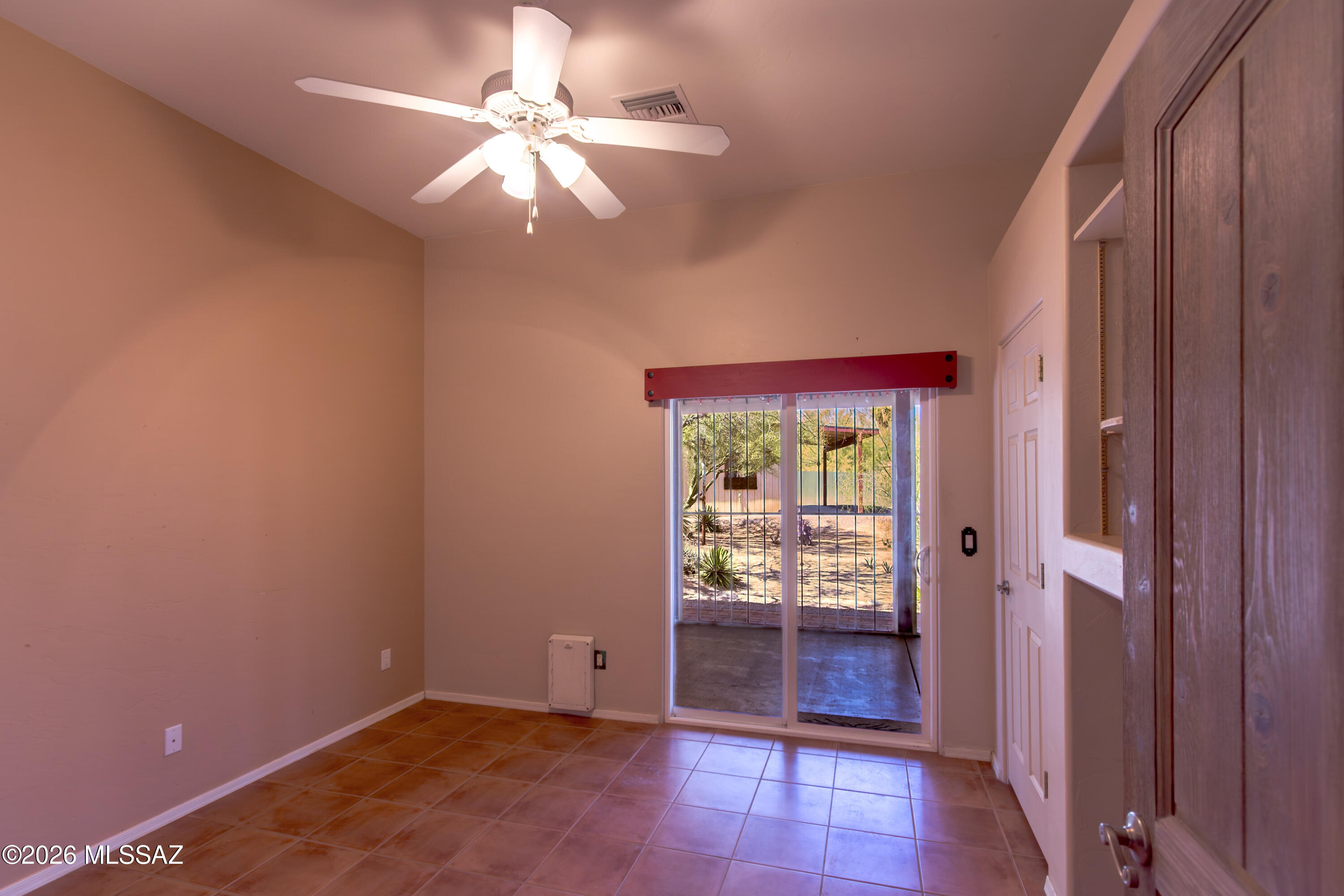 3002 West Oasis Road Tucson, AZ 85742 - Photo 22 of 49 Guest Bed 3002