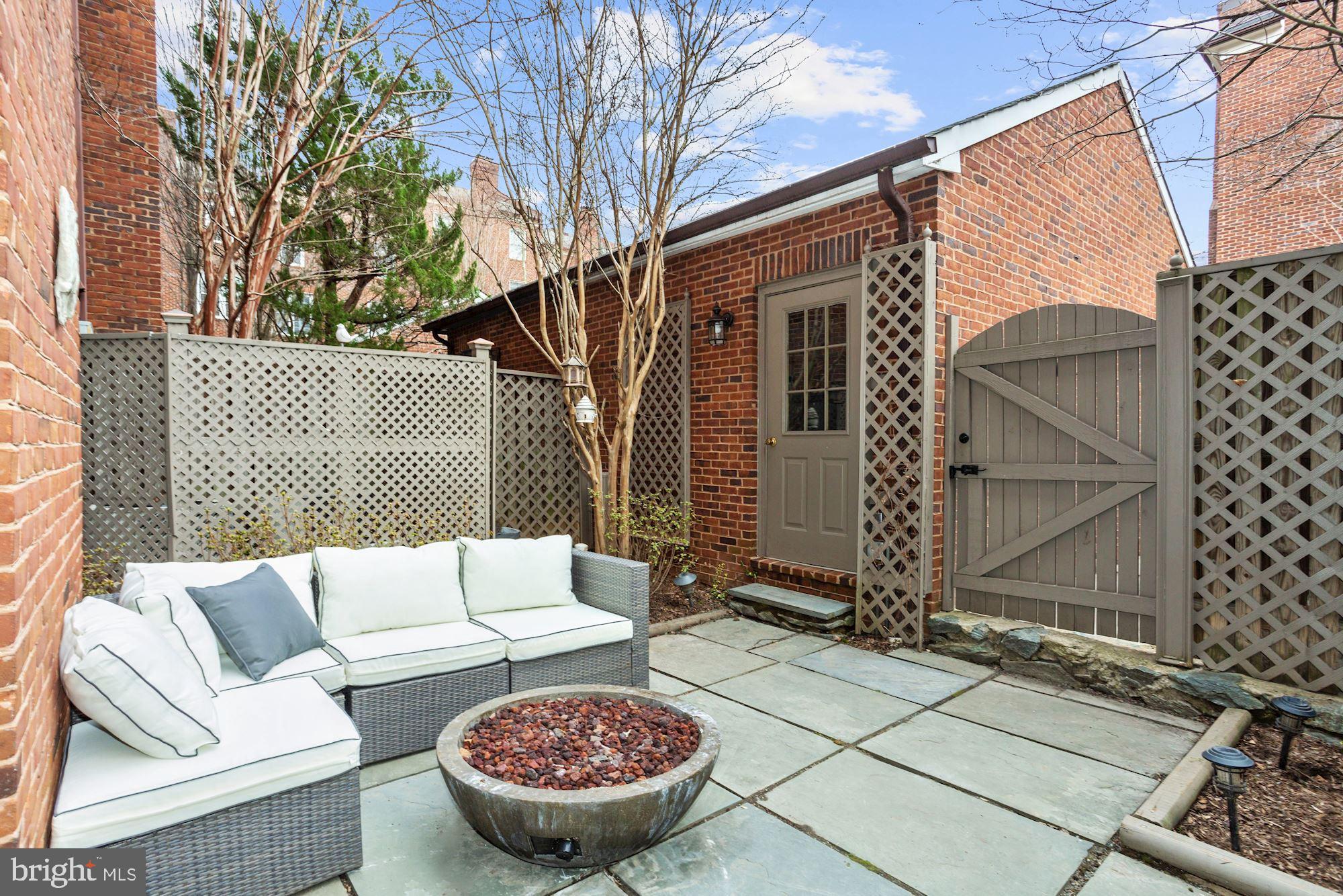 3612 Reservoir Road Northwest Washington, DC 20007 - Photo 33 of 38