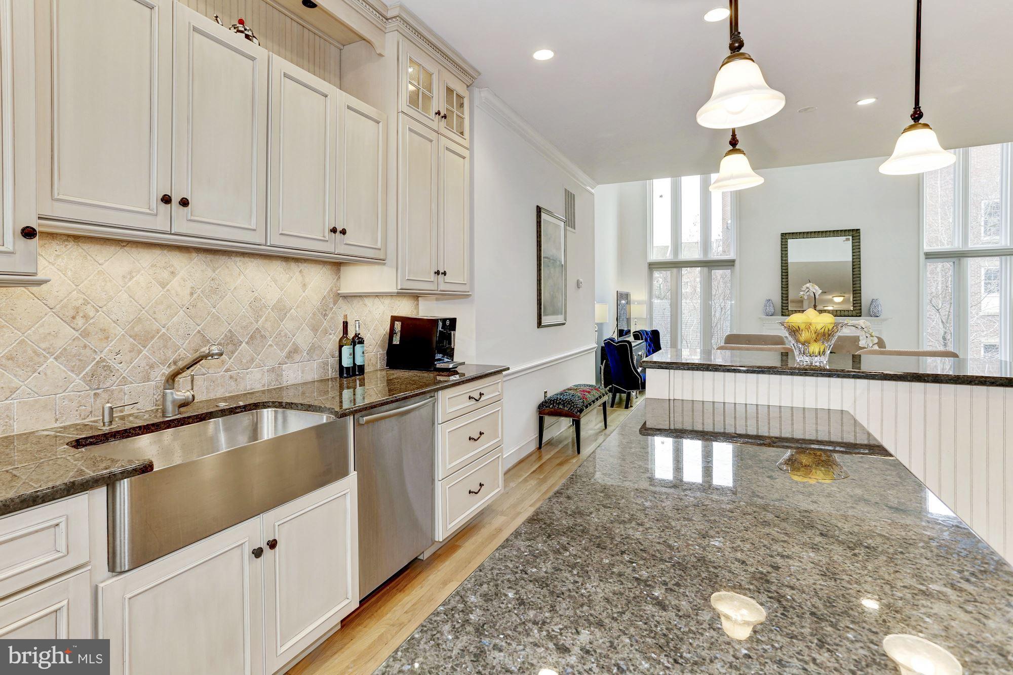 3612 Reservoir Road Northwest Washington, DC 20007 - Photo 10 of 38