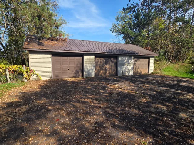 $349,900 | 584 21 1/2 Avenue, Cumberland, WI 54829