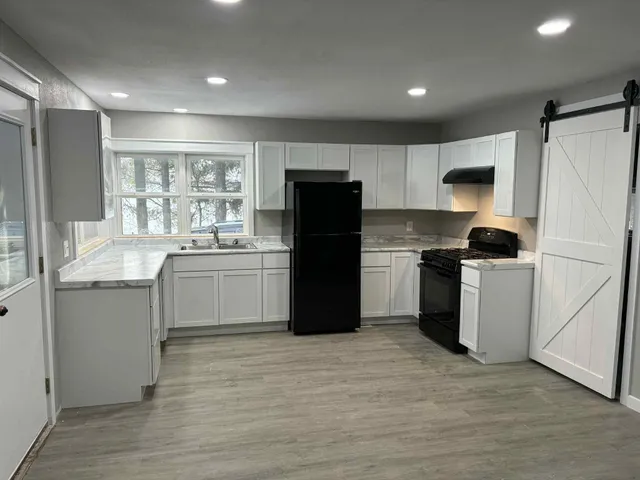 $349,900 | 584 21 1/2 Avenue, Cumberland, WI 54829