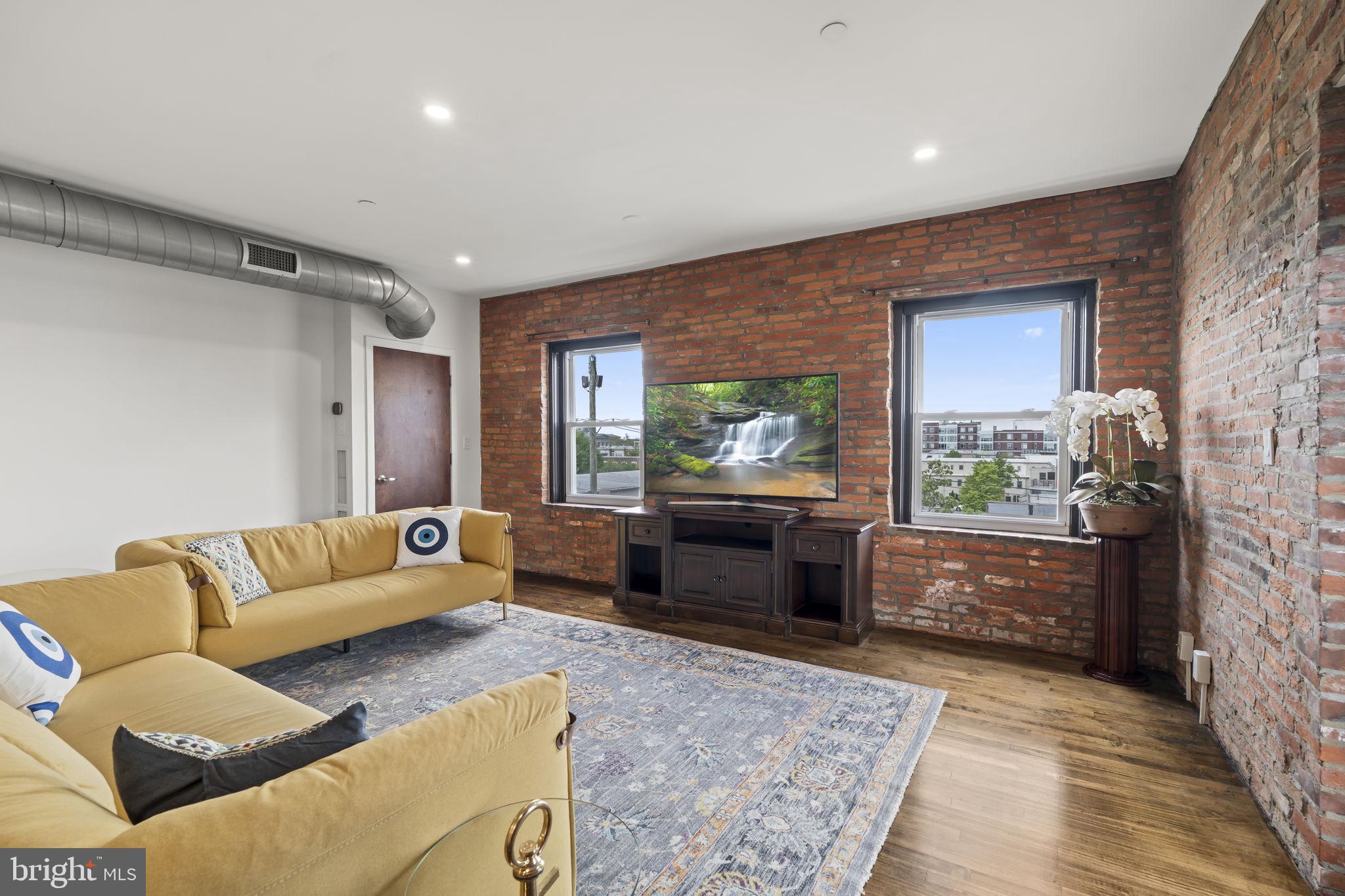 735 South 12th Street, Unit 403 Philadelphia, PA 19147 - Photo 13 of 27