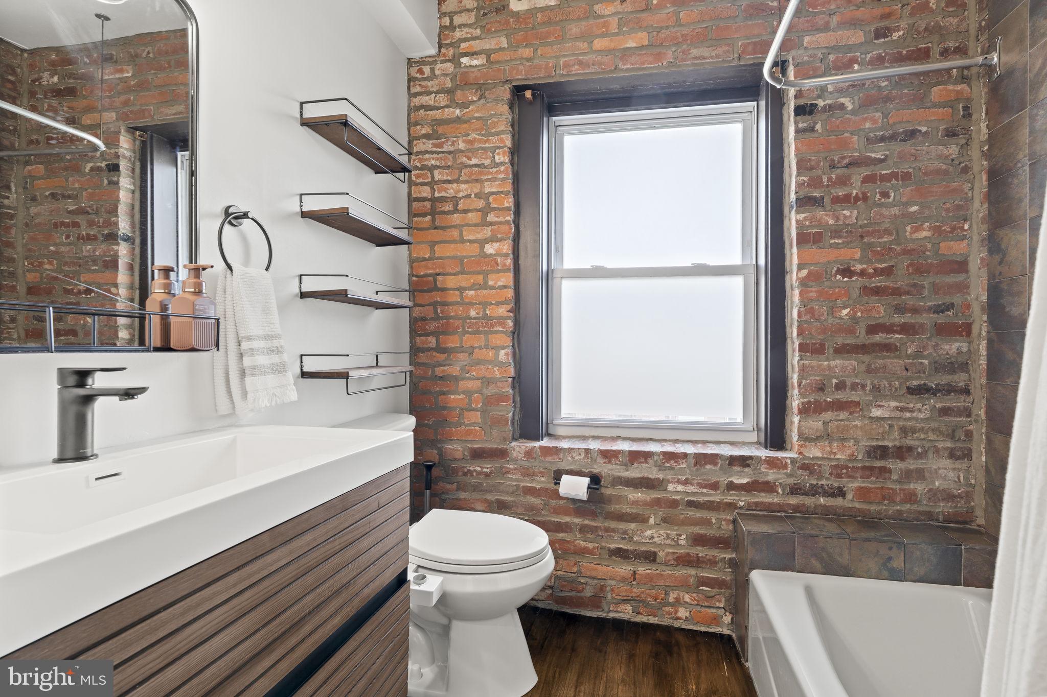 735 South 12th Street, Unit 403 Philadelphia, PA 19147 - Photo 14 of 27