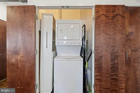 $459,000 | 735 South 12th Street, Unit 403, Philadelphia, PA 19147