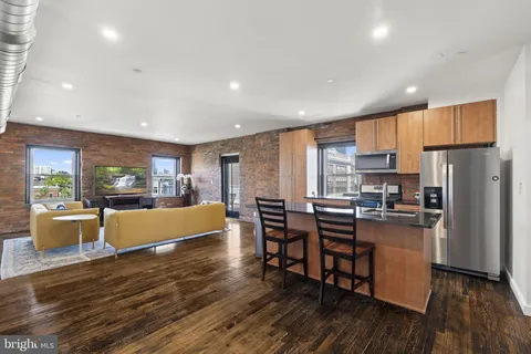 $459,000 | 735 South 12th Street, Unit 403, Philadelphia, PA 19147