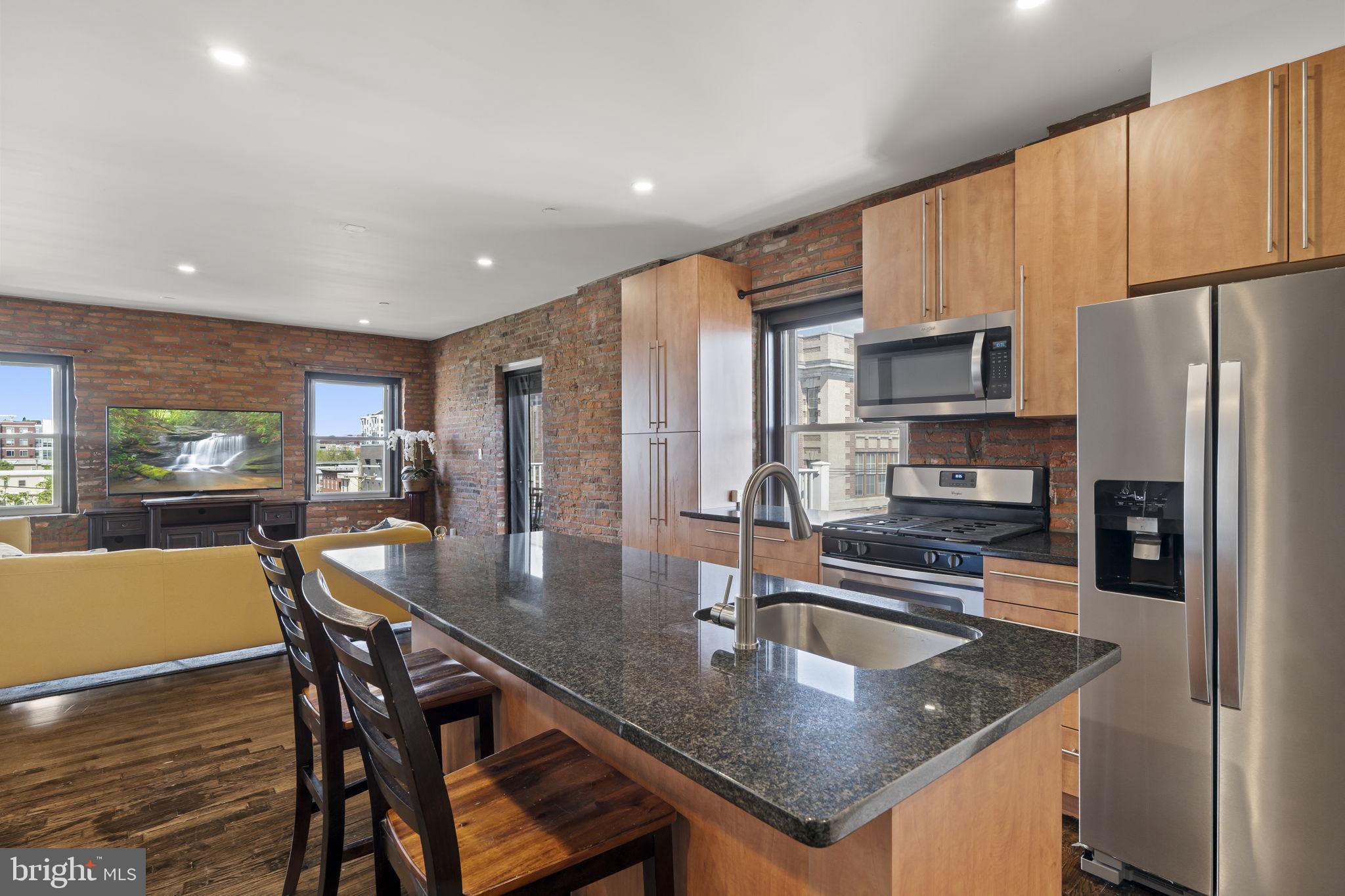 735 South 12th Street, Unit 403 Philadelphia, PA 19147 - Photo 8 of 27