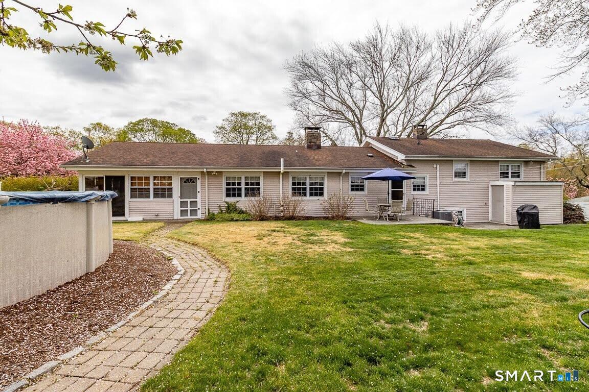 220 Oak Ridge Road Stratford, CT 06614 - Photo 32 of 40