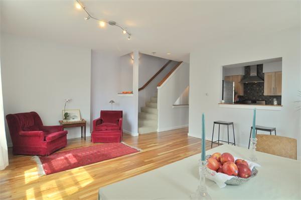 8 Gardner Road, Unit A Cambridge, MA 02139 - Photo 3 of 9