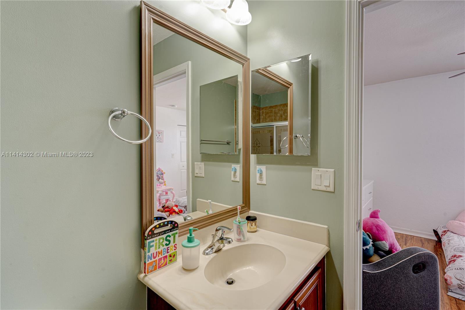 5894 Abbey Road Tamarac, FL 33321 - Photo 24 of 48