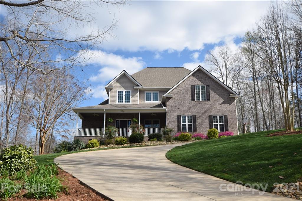 259 Beechtree Circle Rutherfordton, NC 28139 - Photo 1 of 48 a view of a yard in front of house