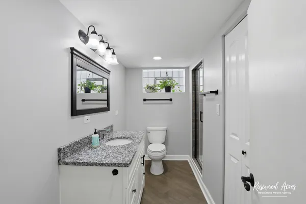 $379,000 | 7329 55th Place, Summit, IL 60501