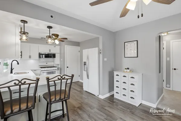 $379,000 | 7329 55th Place, Summit, IL 60501