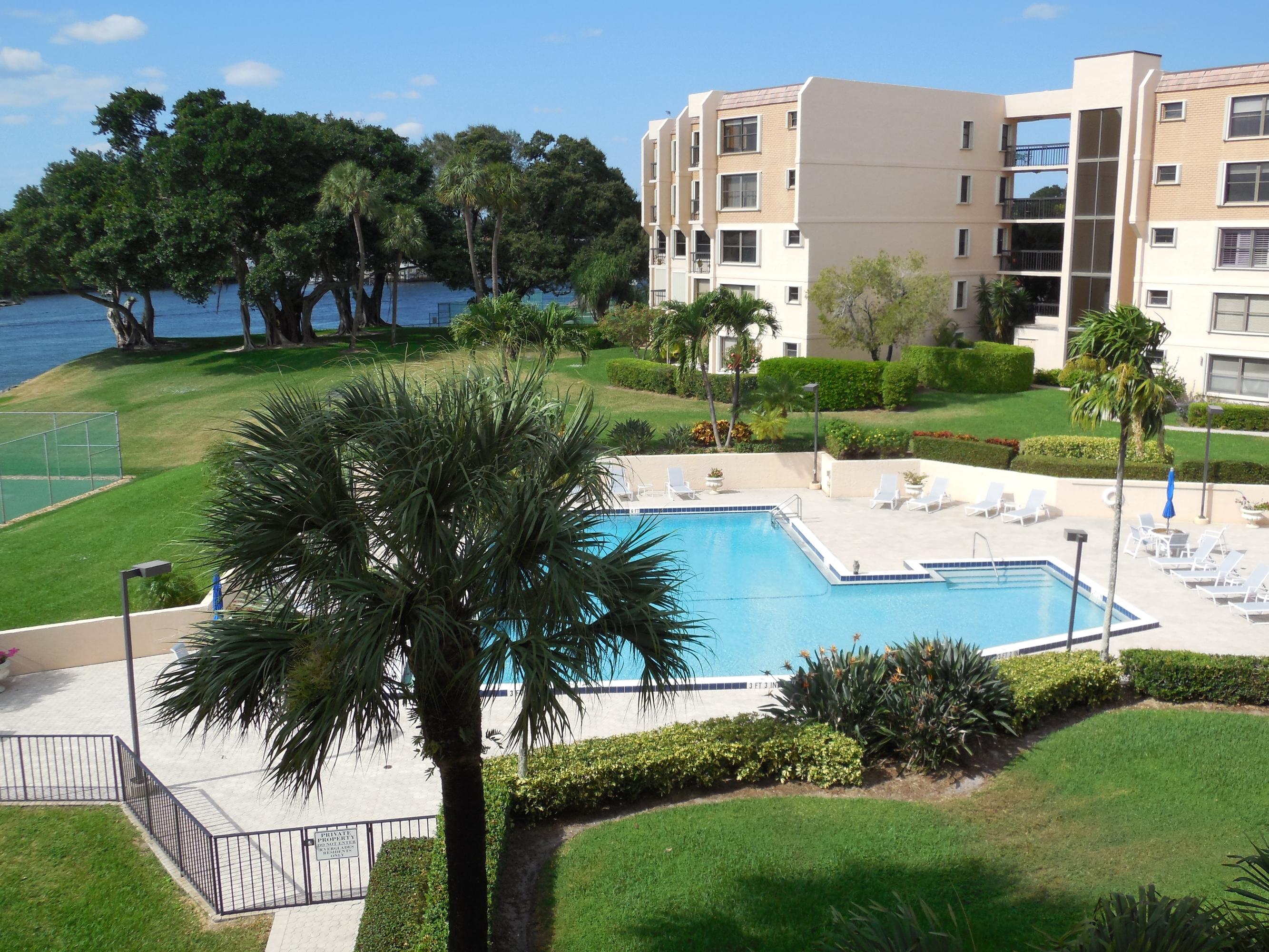 364 Golfview Road, Unit 101 North Palm Beach, FL 33408 - Photo 9 of 18 House 2013 001 (2)