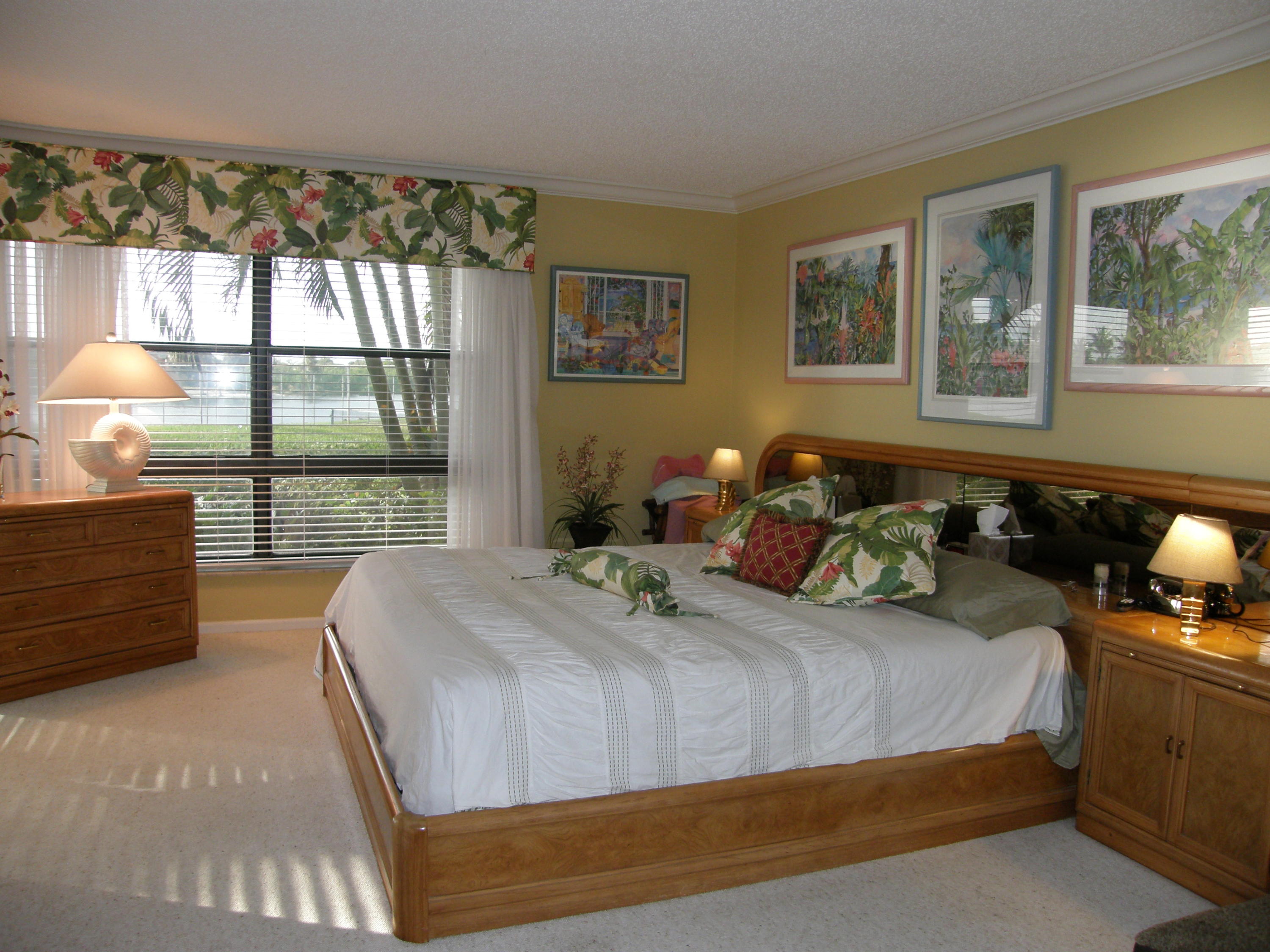 364 Golfview Road, Unit 101 North Palm Beach, FL 33408 - Photo 10 of 18 House 2013 001