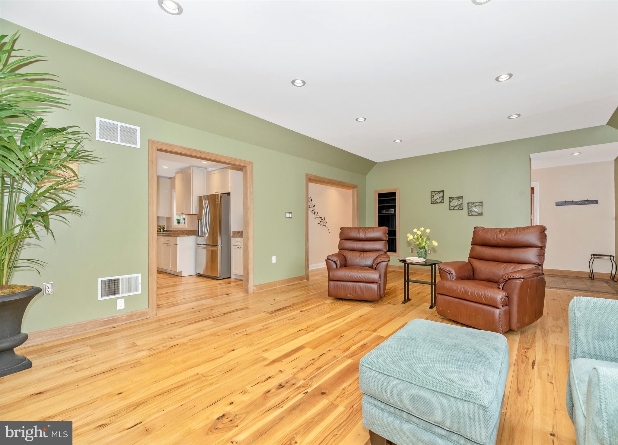 2805 Thurston Road Frederick, MD 21704 - Photo 8 of 71 Gallery Image 8