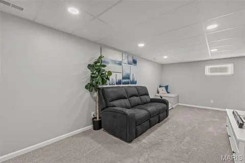 $495,000 | 996 San Sebastian Drive, Fenton, MO 63026