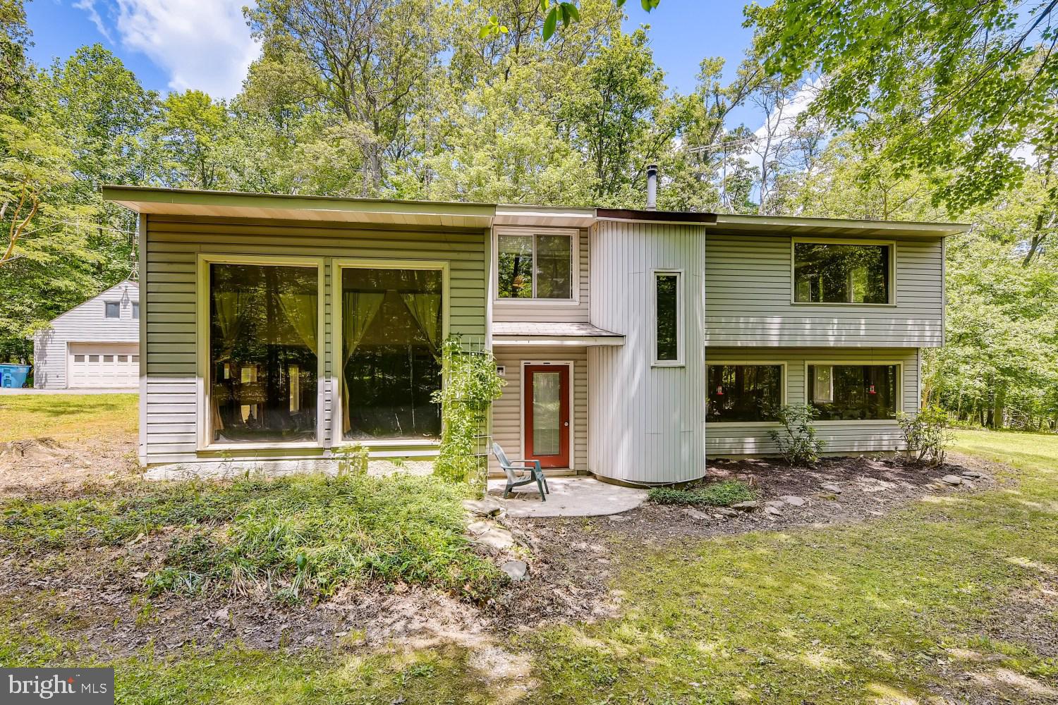 10833 Gambrill Park Road Frederick, MD 21702 - Photo 2 of 28 Gallery Image 2