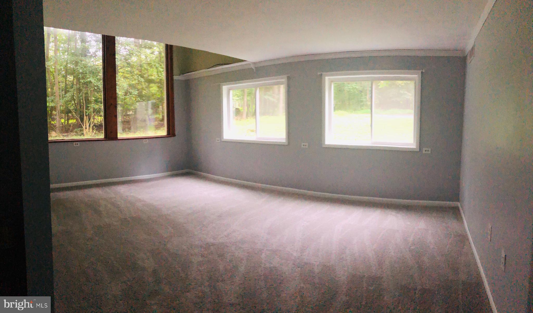 10833 Gambrill Park Road Frederick, MD 21702 - Photo 13 of 28 Gallery Image 13