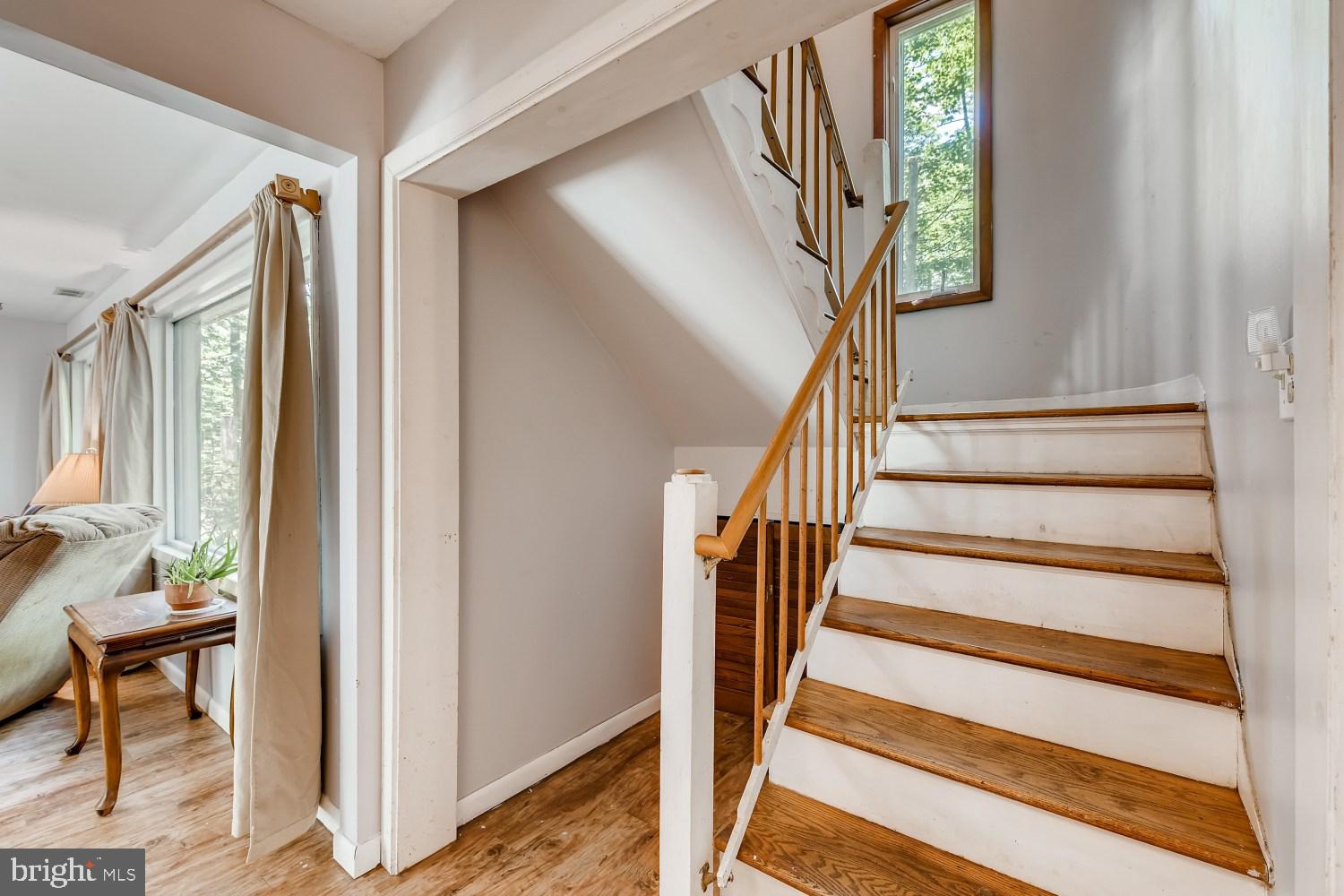 10833 Gambrill Park Road Frederick, MD 21702 - Photo 14 of 28 Gallery Image 14