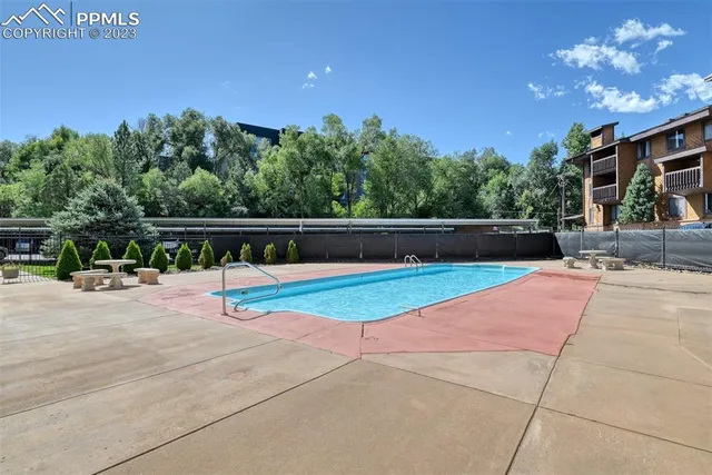 a view of a outdoor space