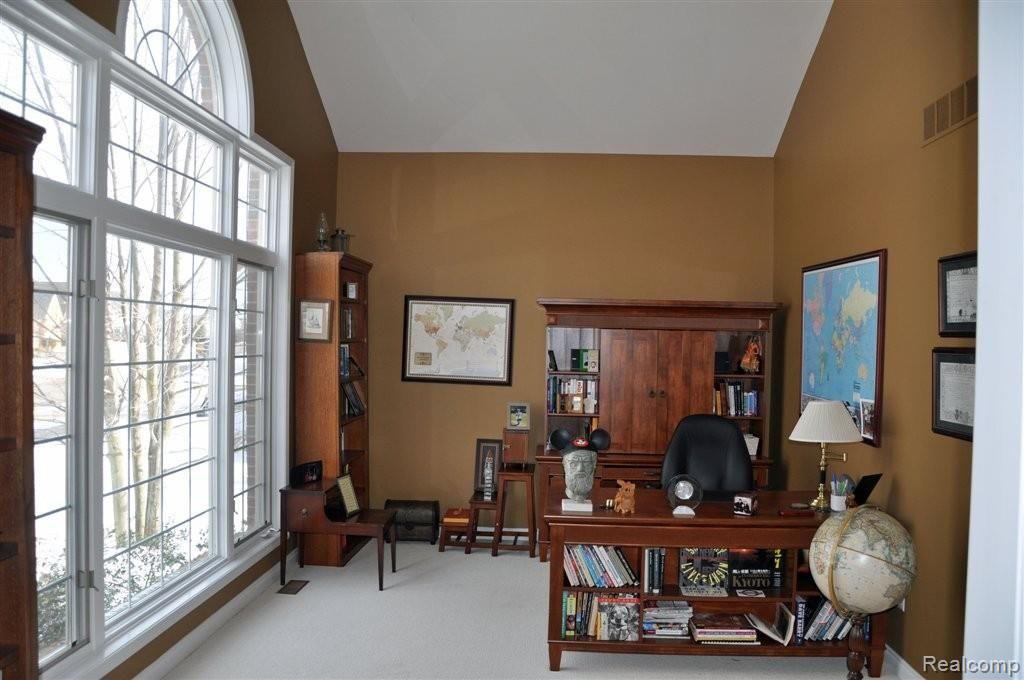 1358 Ross Lane Rochester, MI 48306 - Photo 5 of 23 2013-01-26 18.24.32.jpg