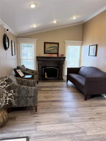 $160,000 | 525 Riverleigh Avenue, Unit P3, Riverhead, NY 11901