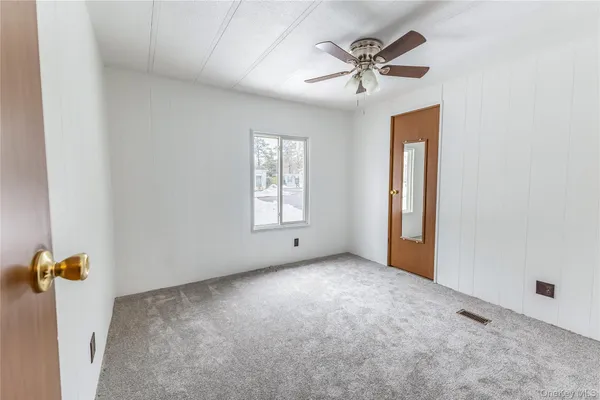 $160,000 | 525 Riverleigh Avenue, Unit P3, Riverhead, NY 11901