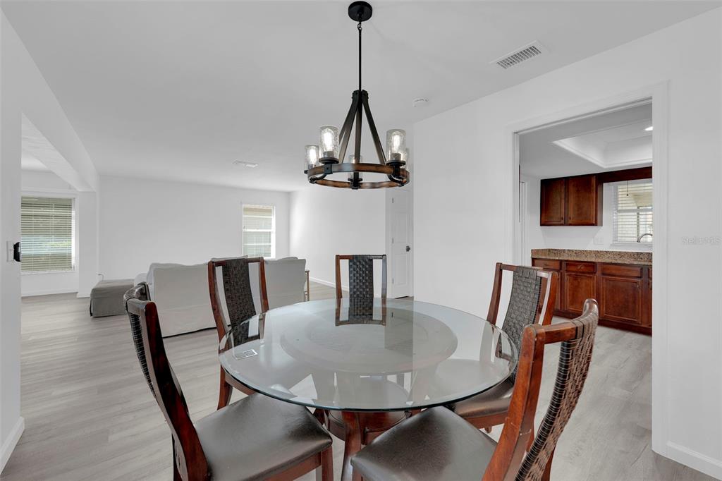 5584 Buring Court Fort Myers, FL 33919 - Photo 16 of 43