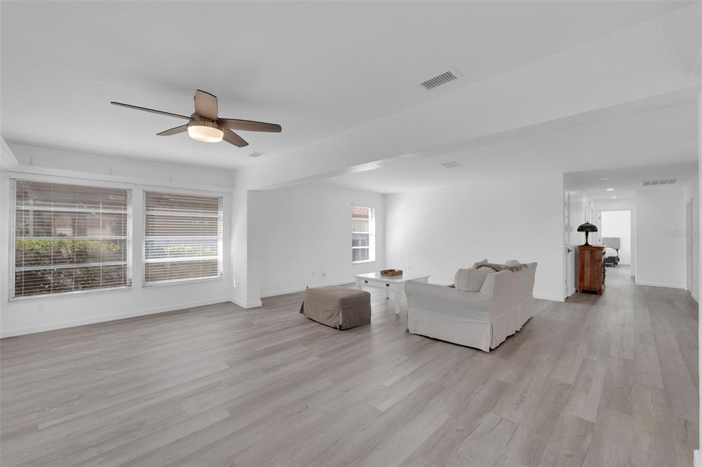 5584 Buring Court Fort Myers, FL 33919 - Photo 6 of 43