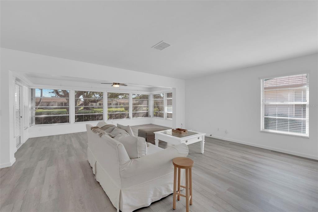 5584 Buring Court Fort Myers, FL 33919 - Photo 7 of 43