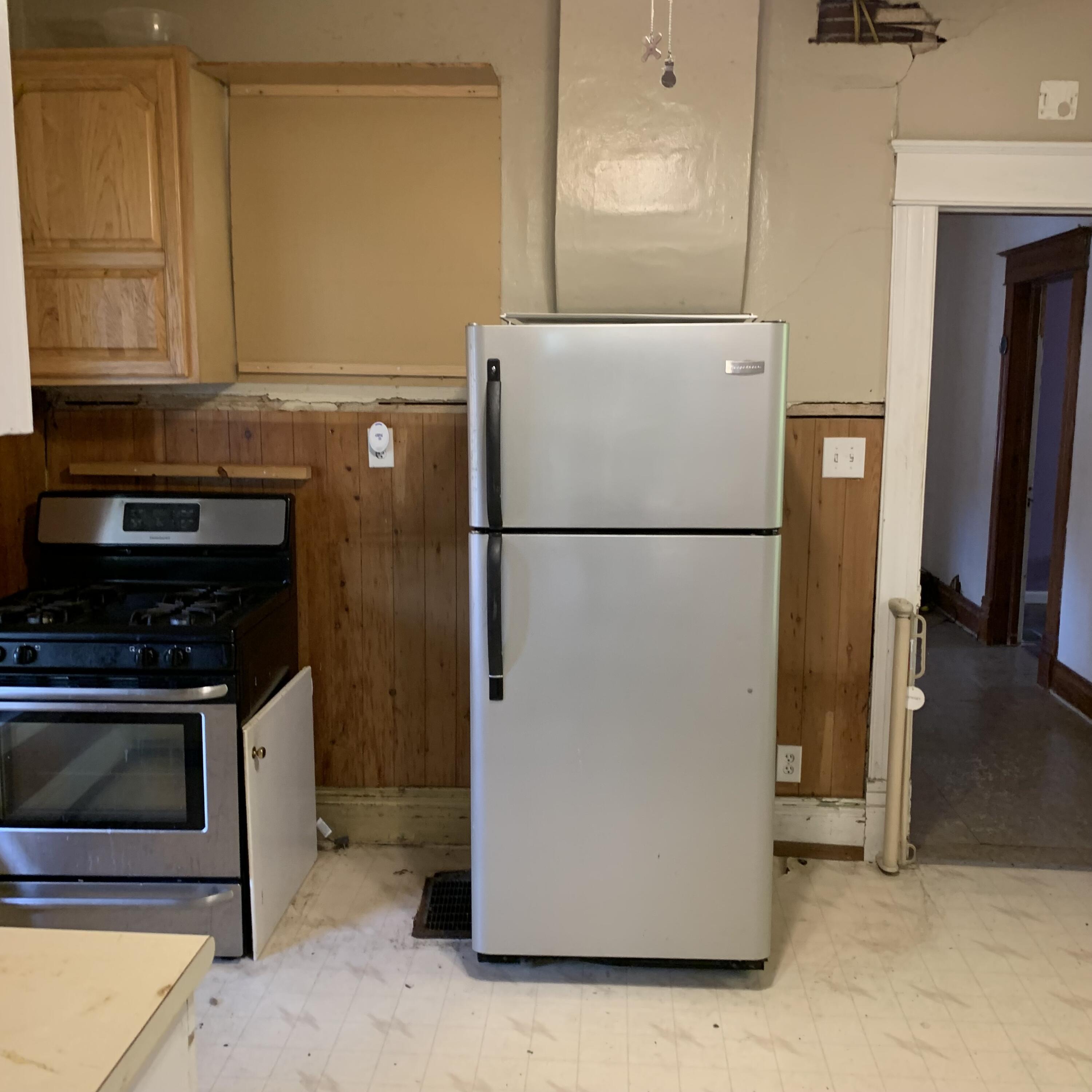 417 South Center Street Hartford, MI 49057 - Photo 13 of 22 IMG_5812