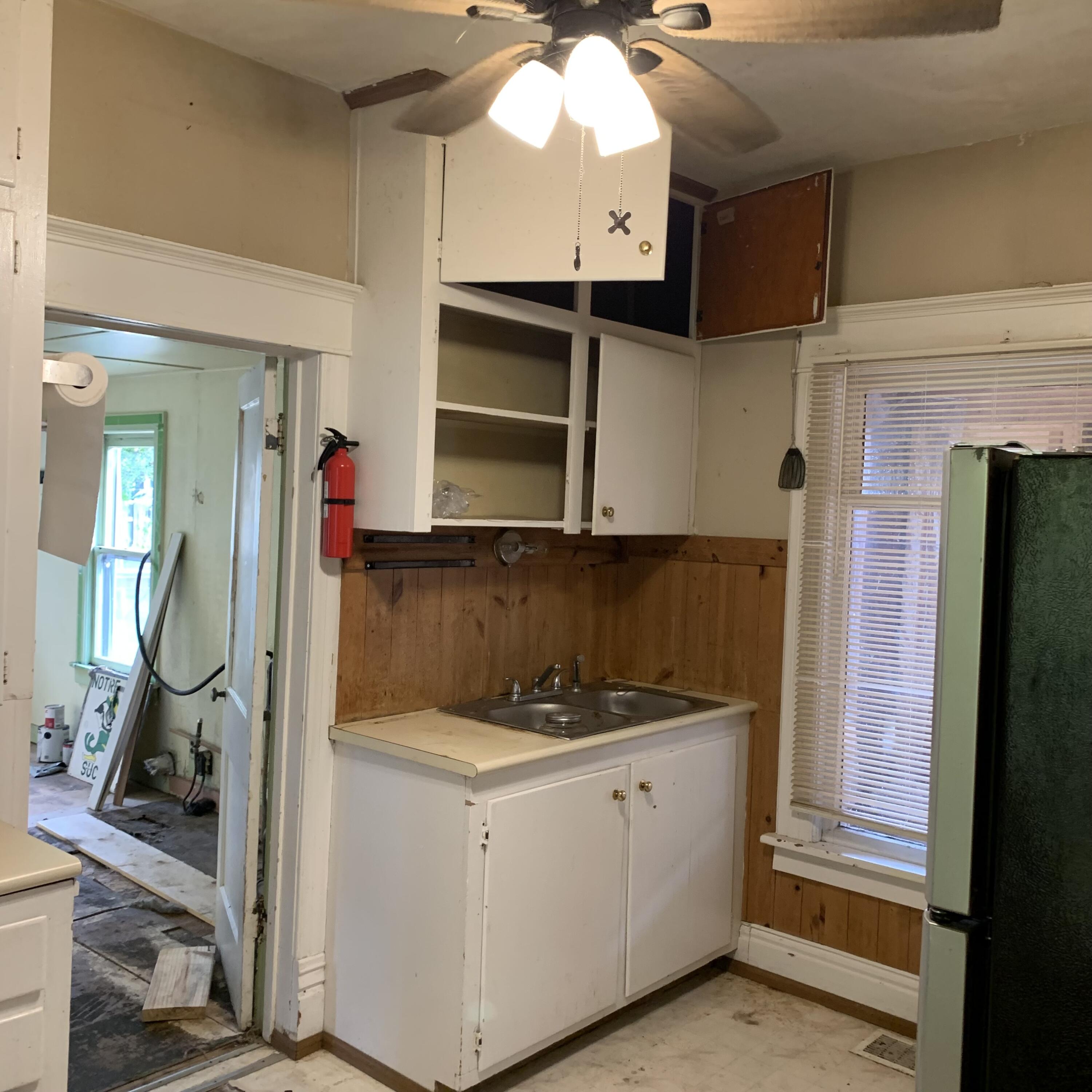 417 South Center Street Hartford, MI 49057 - Photo 17 of 22 IMG_5816