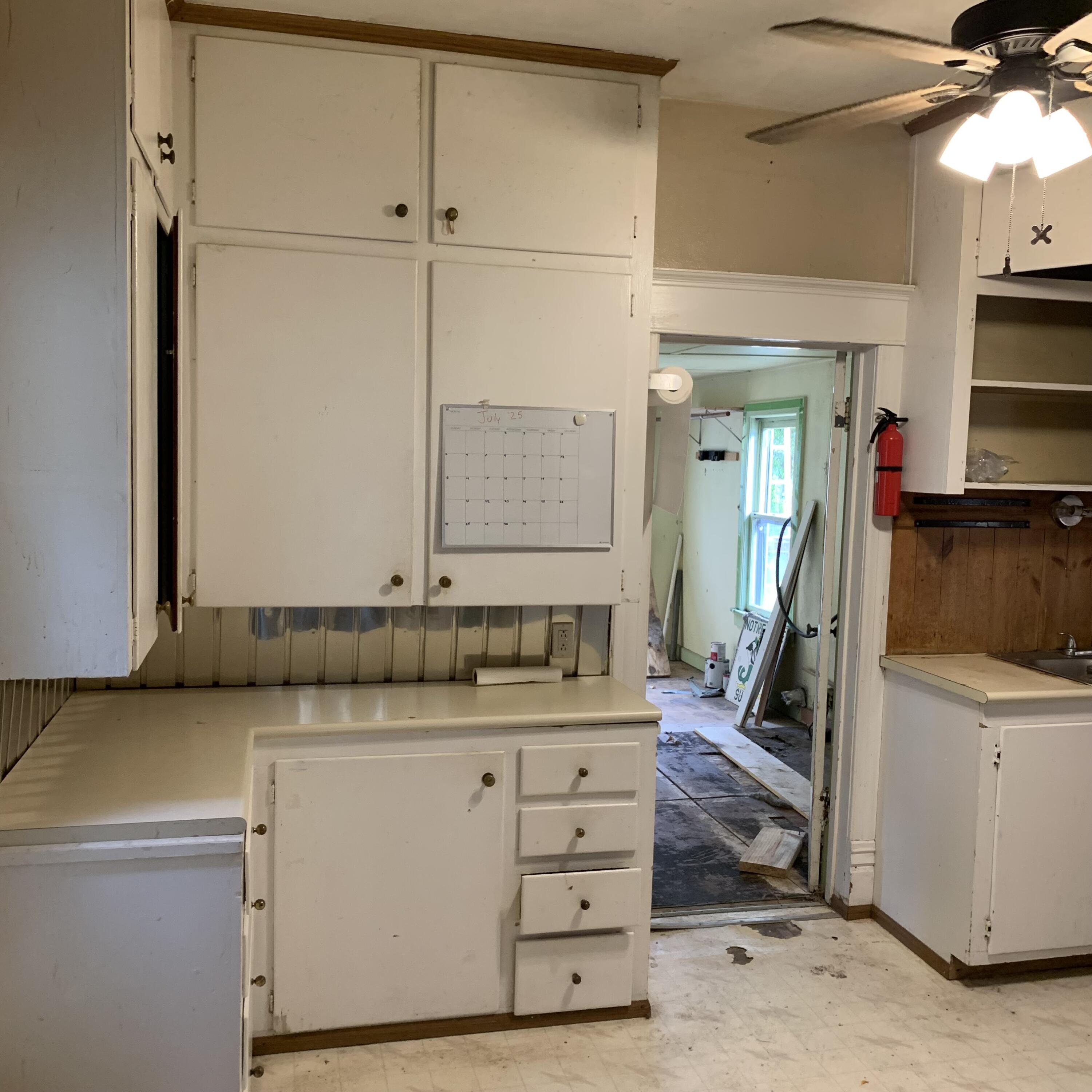 417 South Center Street Hartford, MI 49057 - Photo 18 of 22 IMG_5817